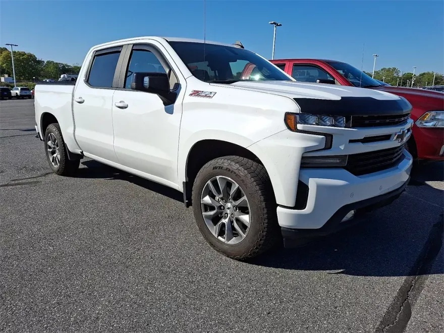 2019 Chevrolet Silverado 1500 RST photo 1