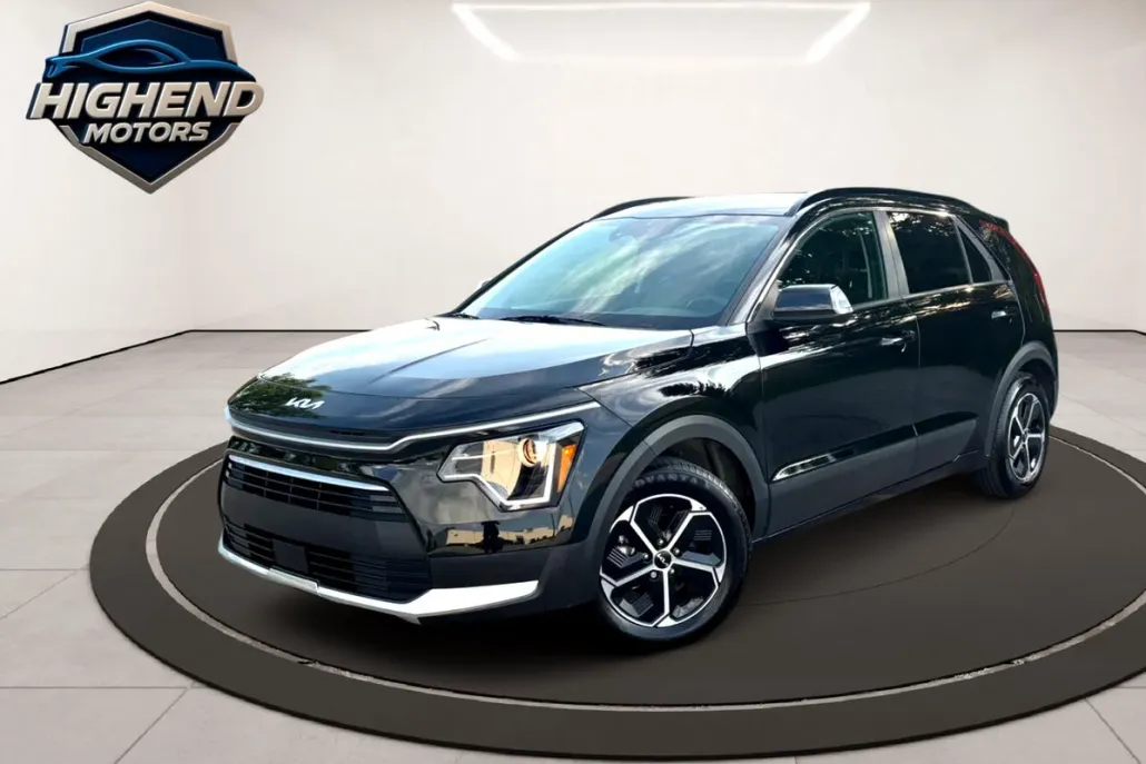 2024 Kia Niro EX photo 1