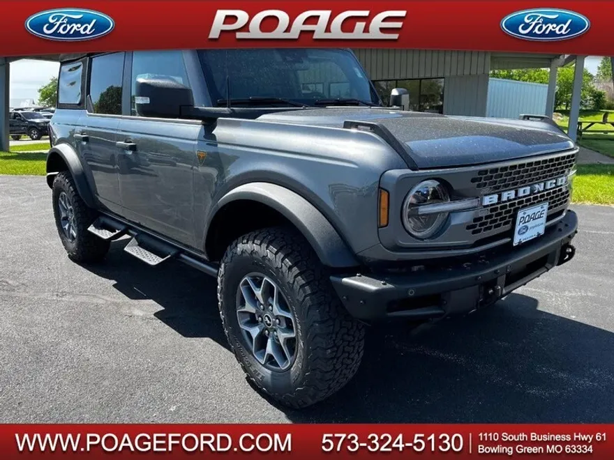 2024 Ford Bronco Badlands photo 1
