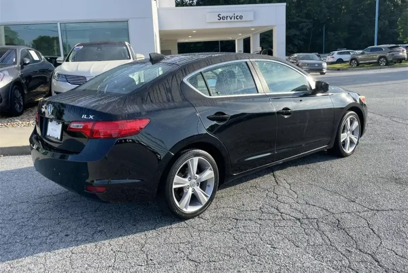 2014 Acura ILX 2.0L photo 1