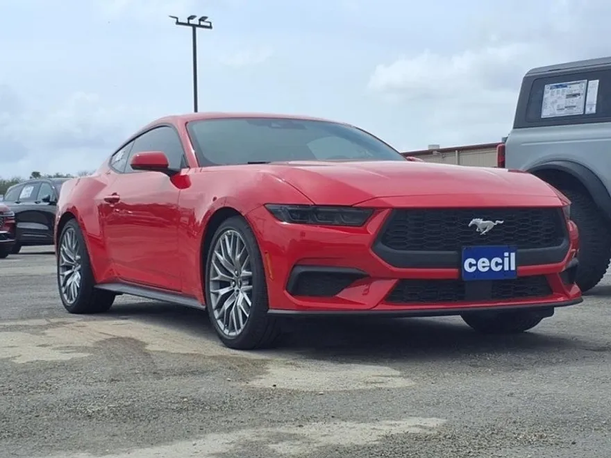 2025 Ford Mustang EcoBoost photo 1