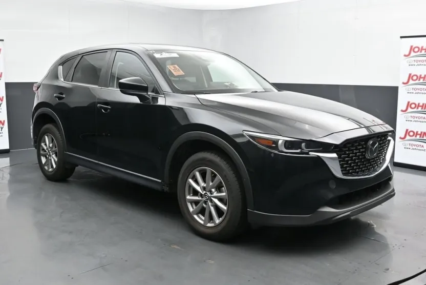 2023 Mazda CX-5 2.5 S Preferred photo 1