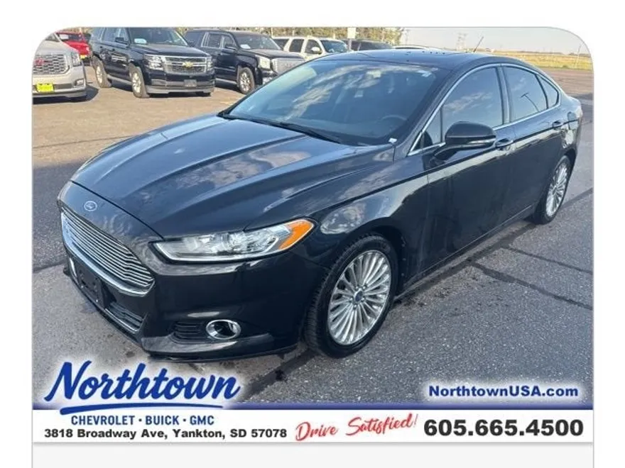 2015 Ford Fusion Titanium photo 1