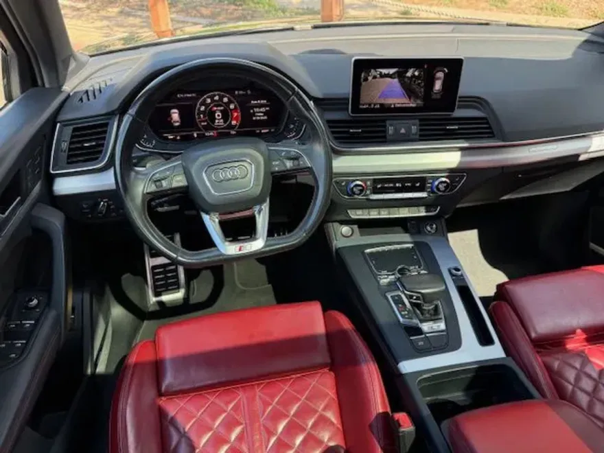 2018 Audi SQ5 Premium Plus photo 1