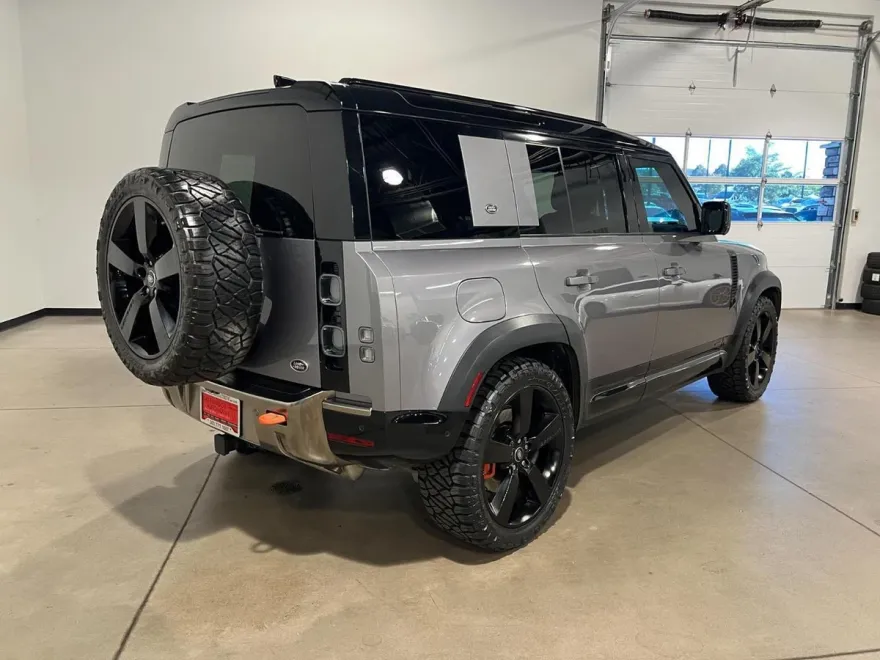 2020 Land Rover Defender 110 X photo 1