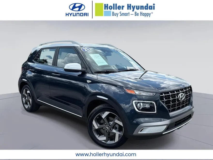 2025 Hyundai Venue Limited photo 1