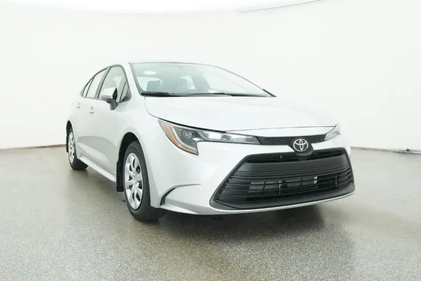 2026 Toyota Corolla LE photo 1