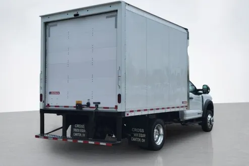 2024 Ford F-550 photo 3