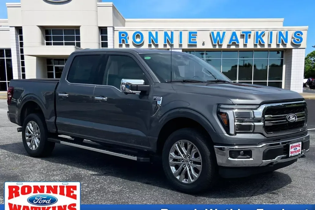 2025 Ford F-150 Lariat photo 1
