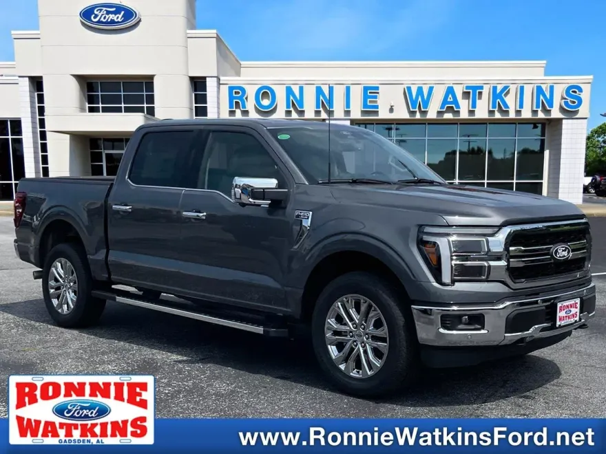 2025 Ford F-150 Lariat photo 1