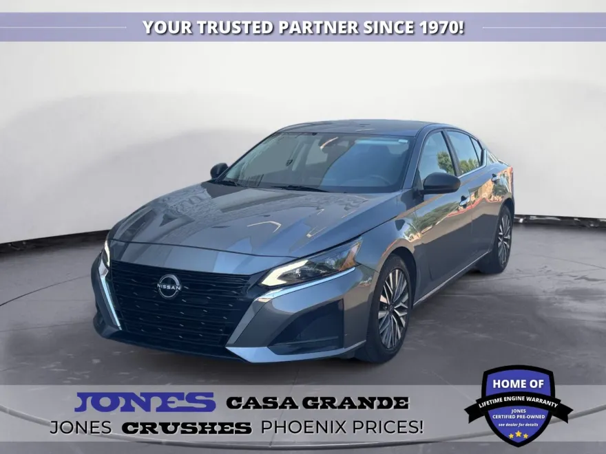 2024 Nissan Altima 2.5 SV photo 1