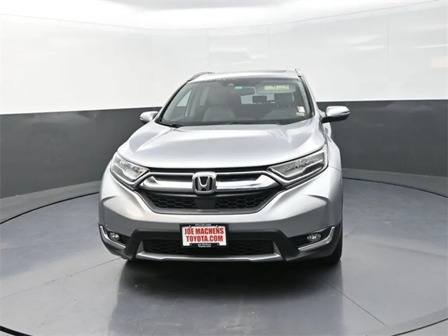 2019 Honda CR-V Touring photo 1