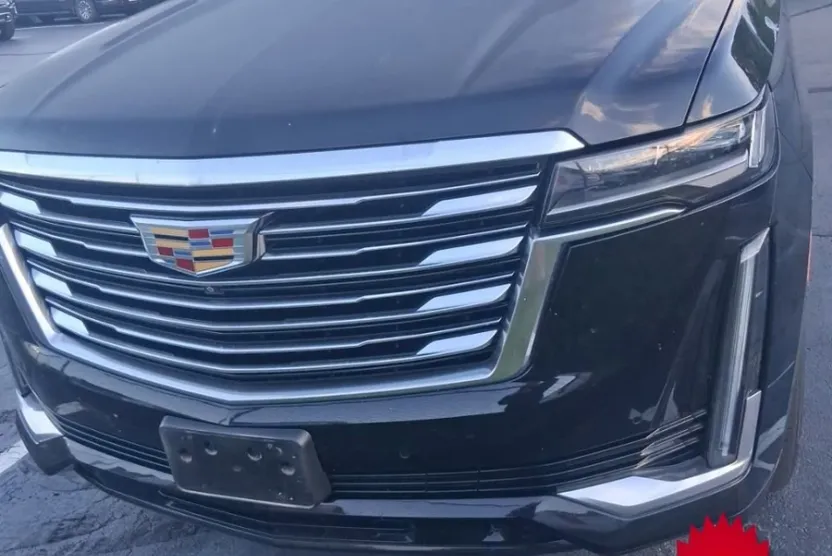 2022 Cadillac Escalade Premium Luxury Platinum photo 1