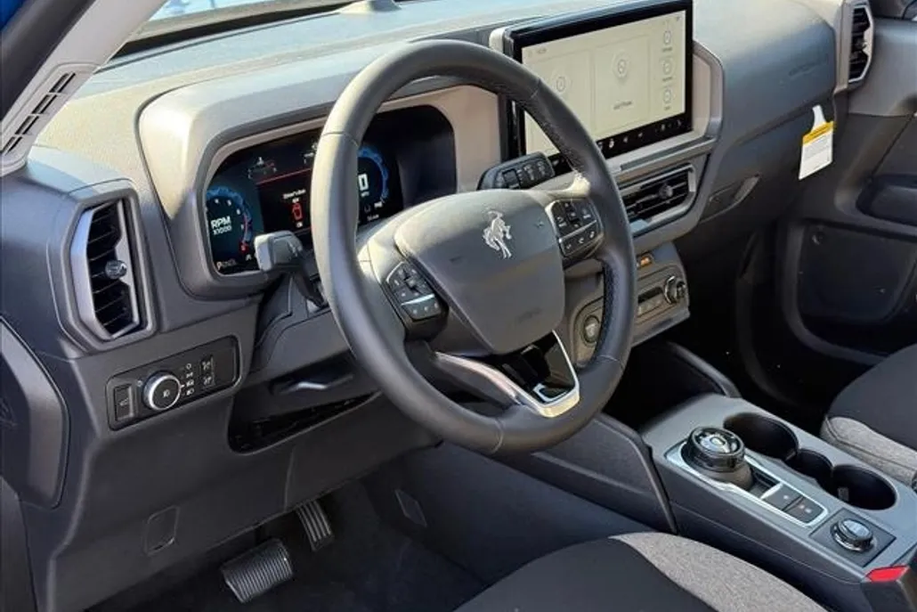 2025 Ford Bronco Sport Big Bend photo 1
