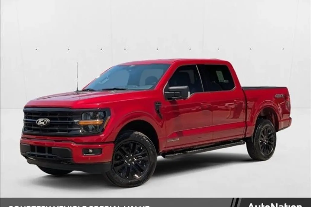 2025 Ford F-150 XLT photo 1