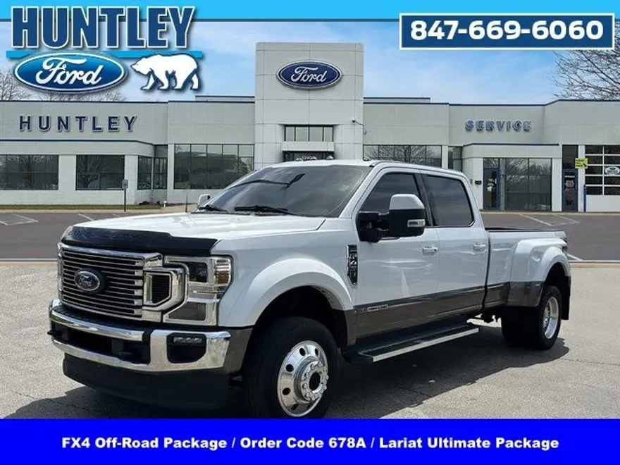 2022 Ford F-450 Lariat photo 1