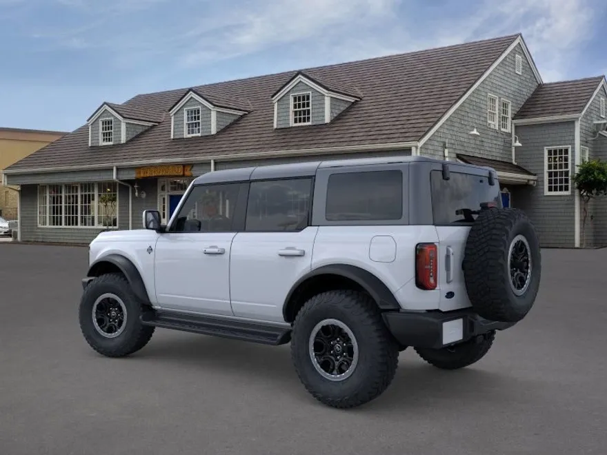 2025 Ford Bronco Outer Banks photo 1
