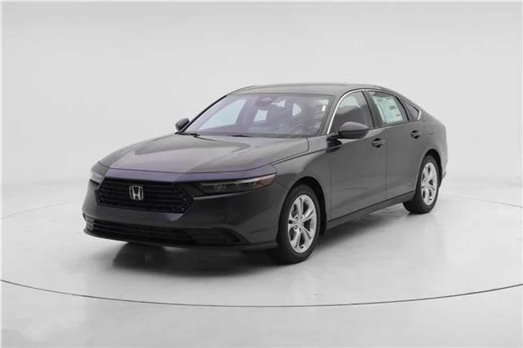 2025 Honda Accord LX photo 1