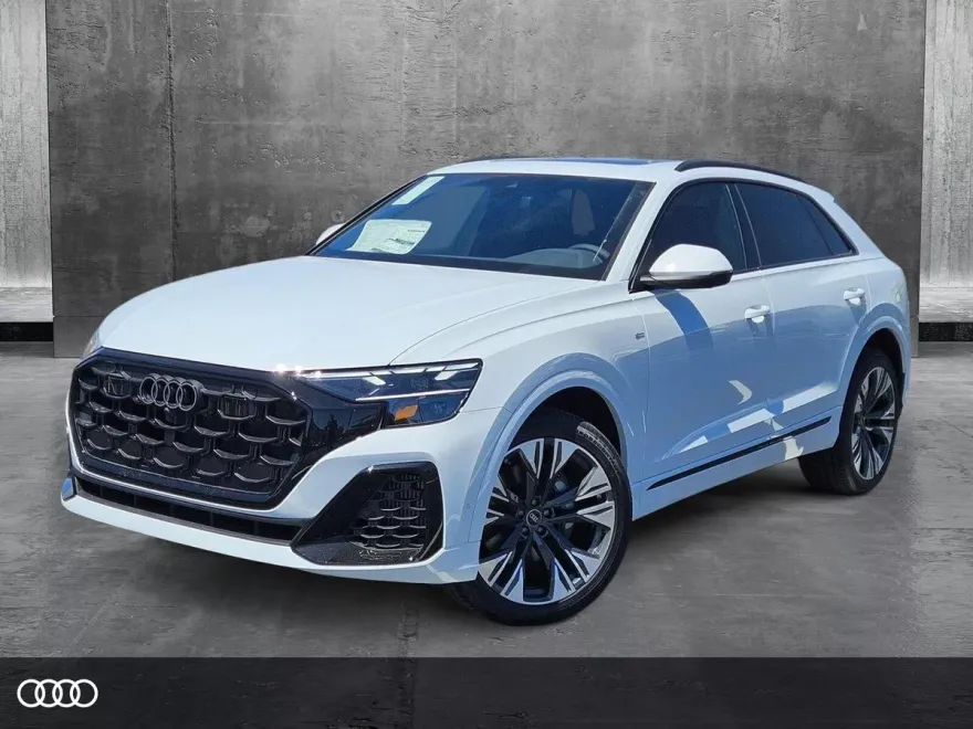 2025 Audi Q8 55 Premium Plus photo 1