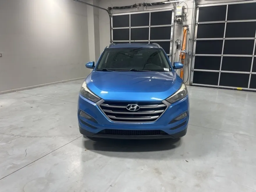 2017 Hyundai Tucson SE photo 1
