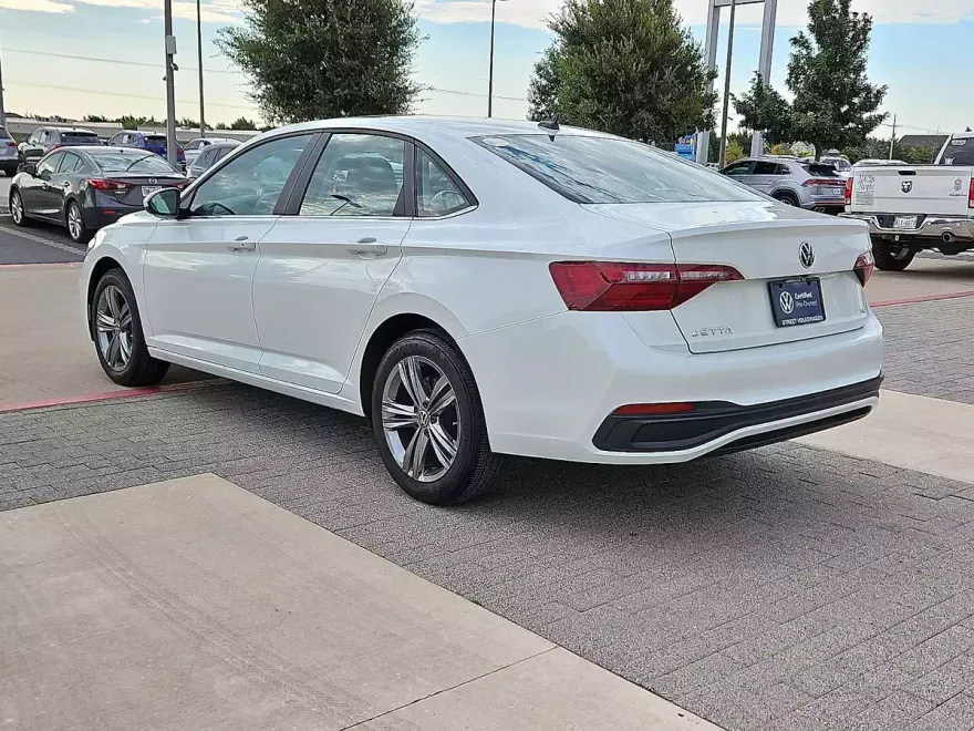 2024 Volkswagen Jetta 1.5T SE photo 1