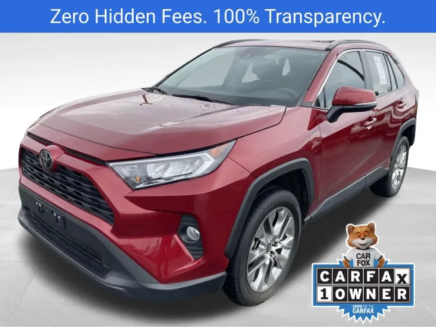 2021 Toyota RAV4 XLE Premium photo 1