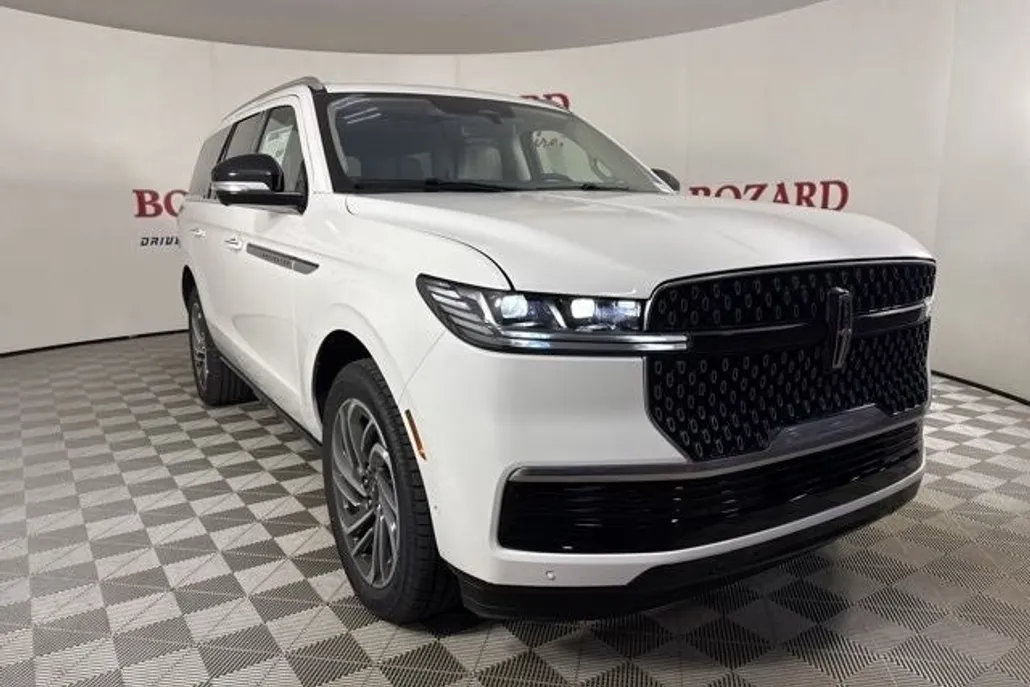 2025 Lincoln Navigator Reserve photo 1