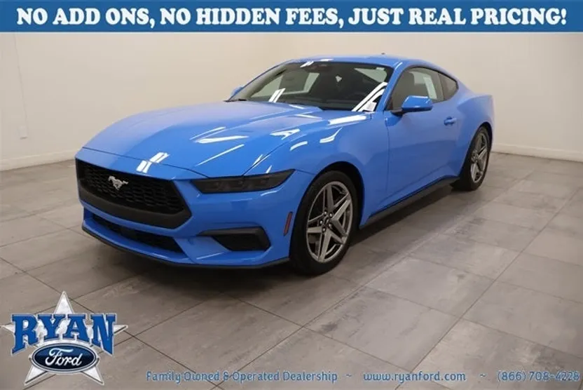 2025 Ford Mustang EcoBoost photo 1