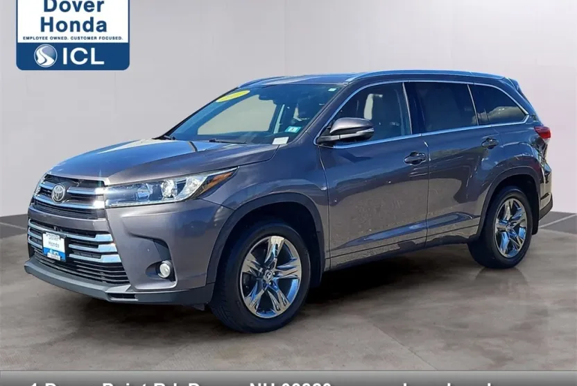 2017 Toyota Highlander Limited Platinum photo 1