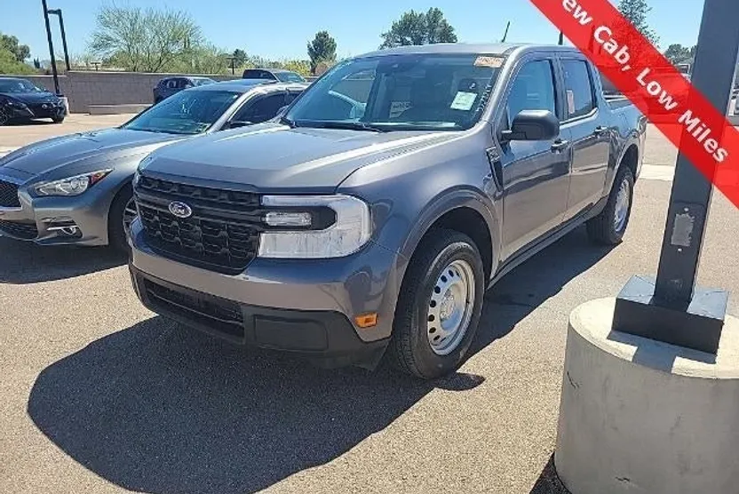 2022 Ford Maverick XL photo 1
