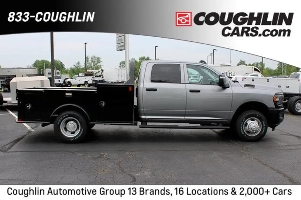 2024 Ram 3500 Tradesman photo 1