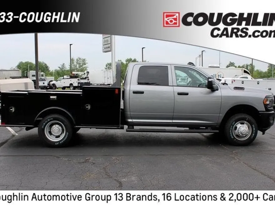 2024 Ram 3500 Tradesman photo 1
