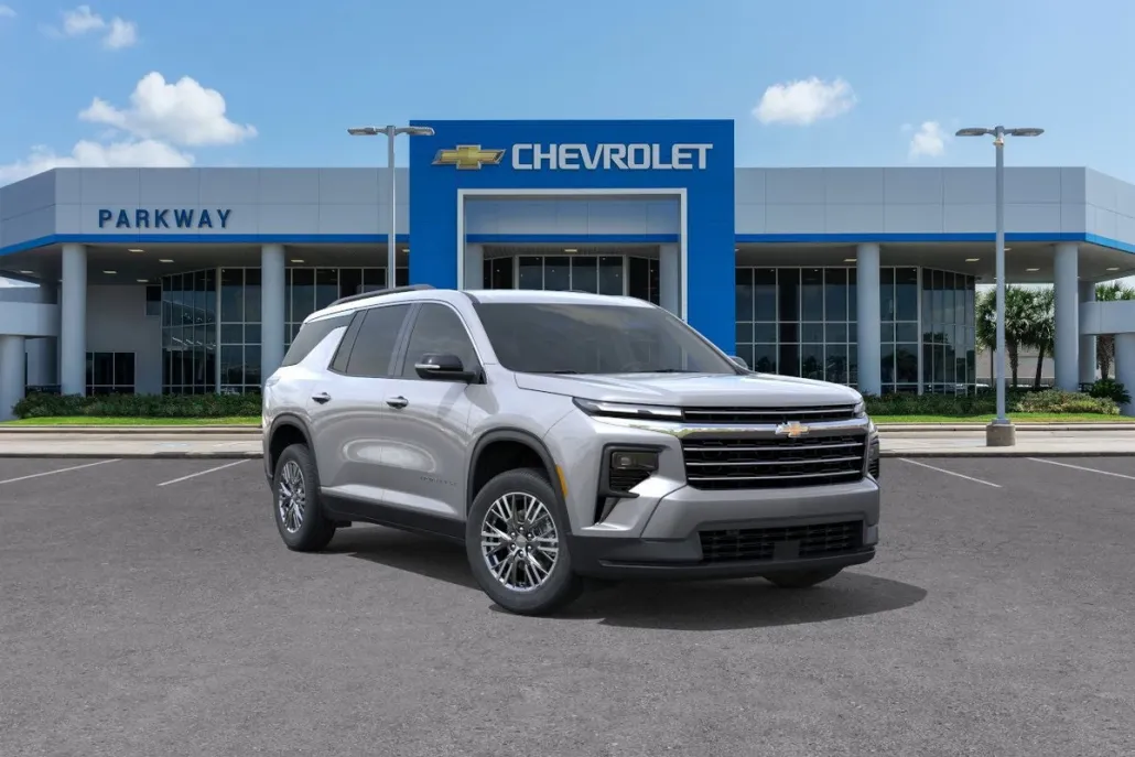 2026 Chevrolet Traverse photo 1