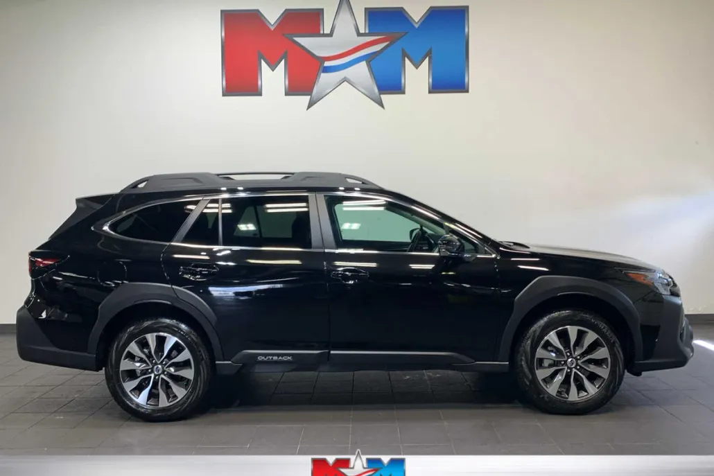 2025 Subaru Outback Limited photo 1