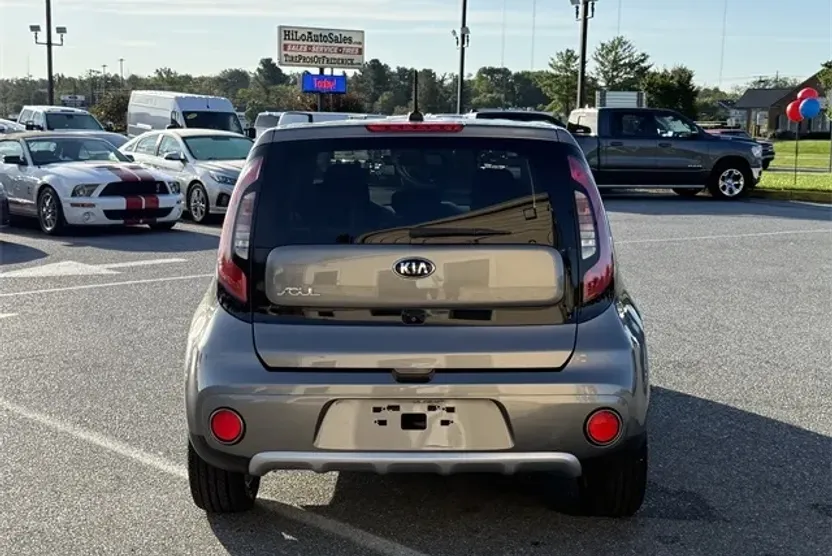 2018 Kia Soul Plus photo 1