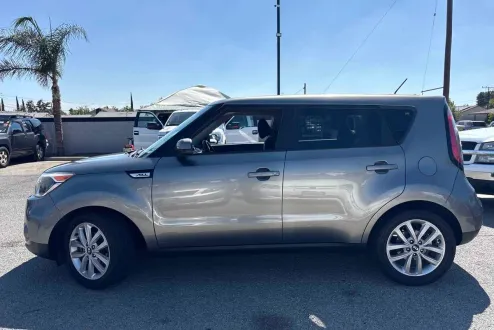 2019 Kia Soul Plus photo 3