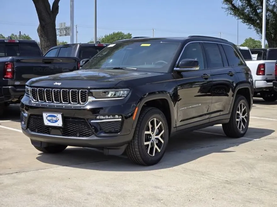 2025 Jeep Grand Cherokee Limited photo 1