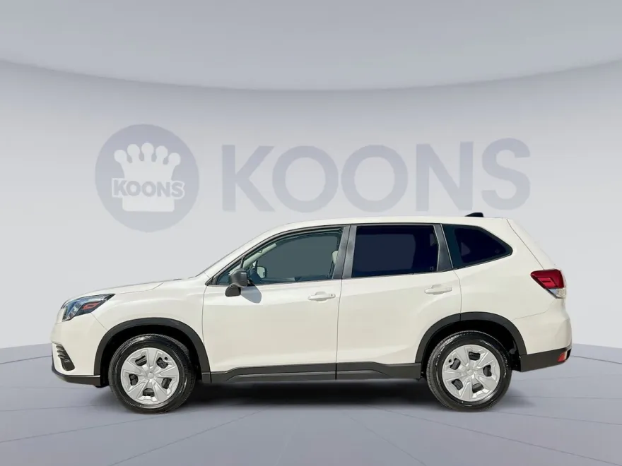 2024 Subaru Forester Base photo 1