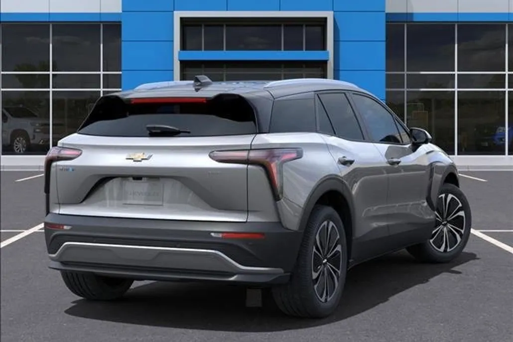2025 Chevrolet Blazer EV photo 1