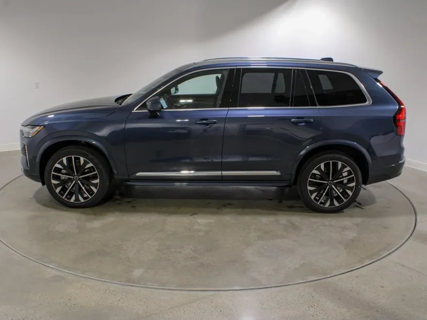 2026 Volvo XC90 Plus photo 1