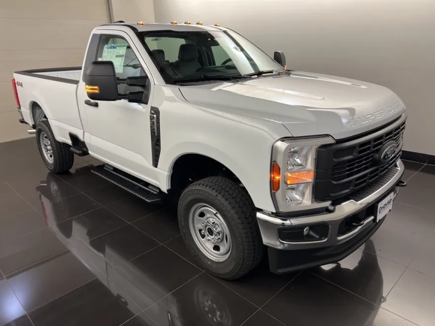 2026 Ford F-350 XL photo 1