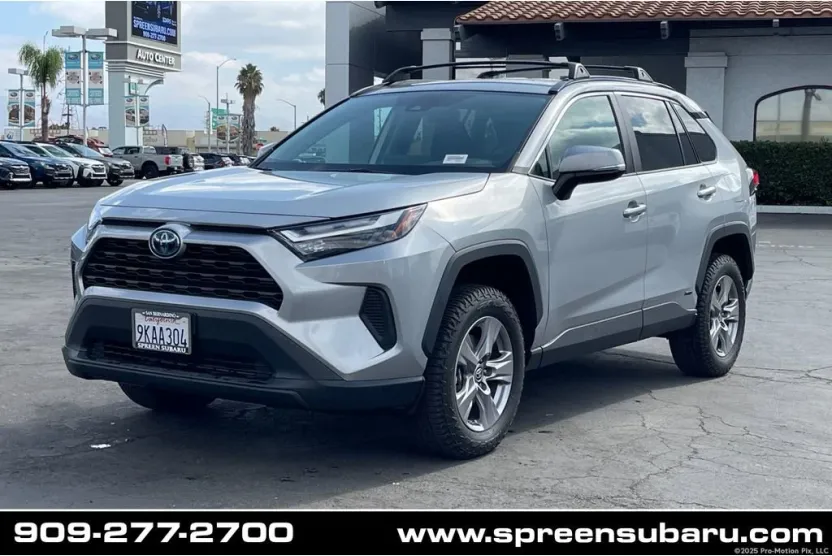 2024 Toyota RAV4 Hybrid LE photo 1
