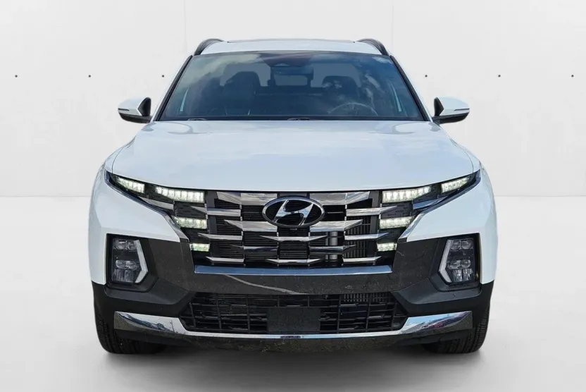 2022 Hyundai Santa Cruz Limited photo 1