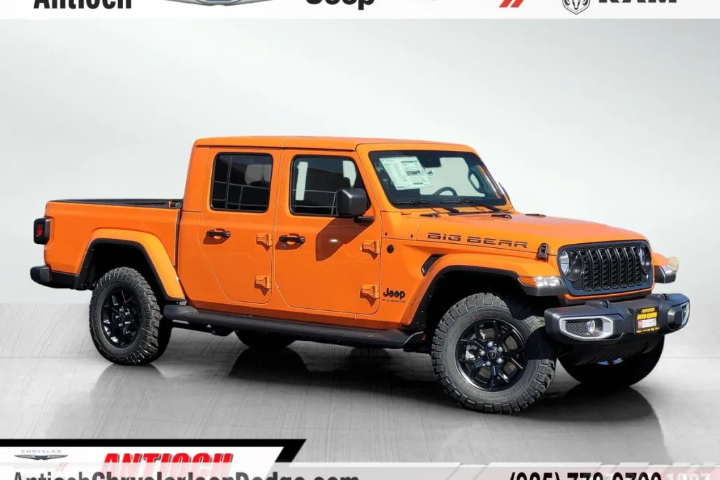 2025 Jeep Gladiator Sport photo 1