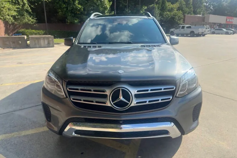 2017 Mercedes Benz GLS 450 photo 1