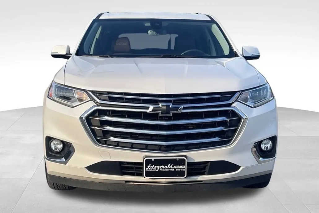 2018 Chevrolet Traverse High Country photo 1