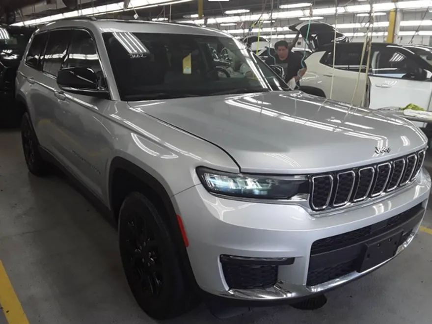 2021 Jeep Grand Cherokee Limited photo 1
