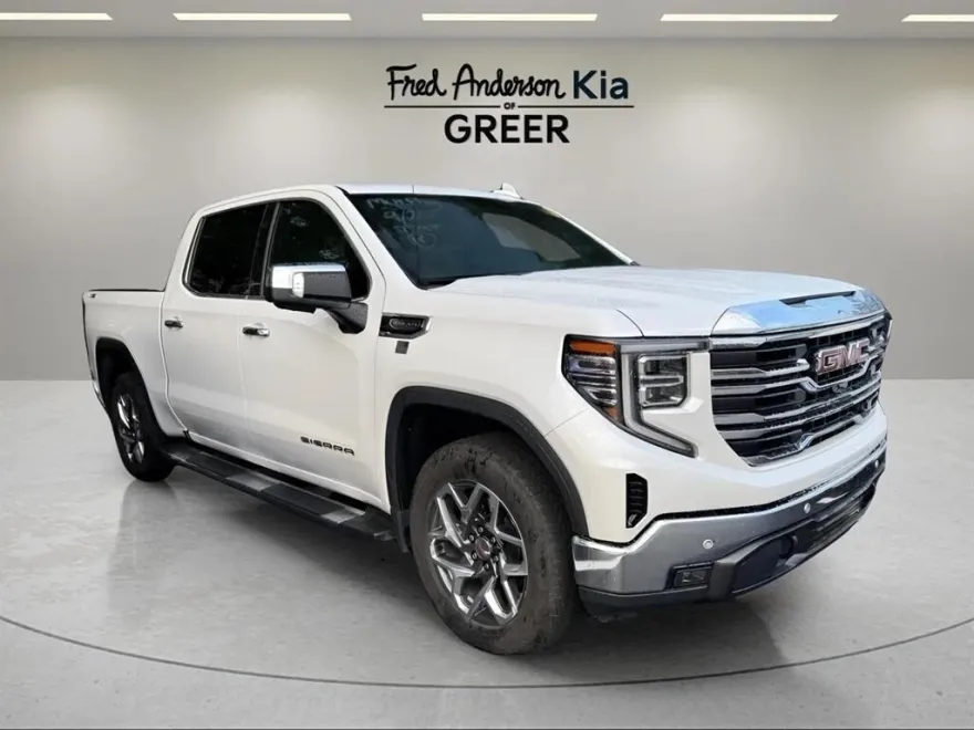 2024 Gmc Sierra 1500 SLT photo 1