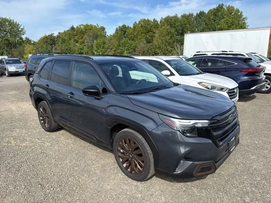 2025 Subaru Forester Sport photo 1
