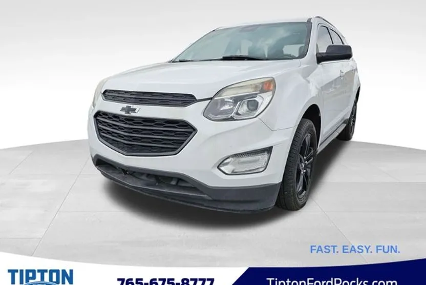 2017 Chevrolet Equinox LT photo 1